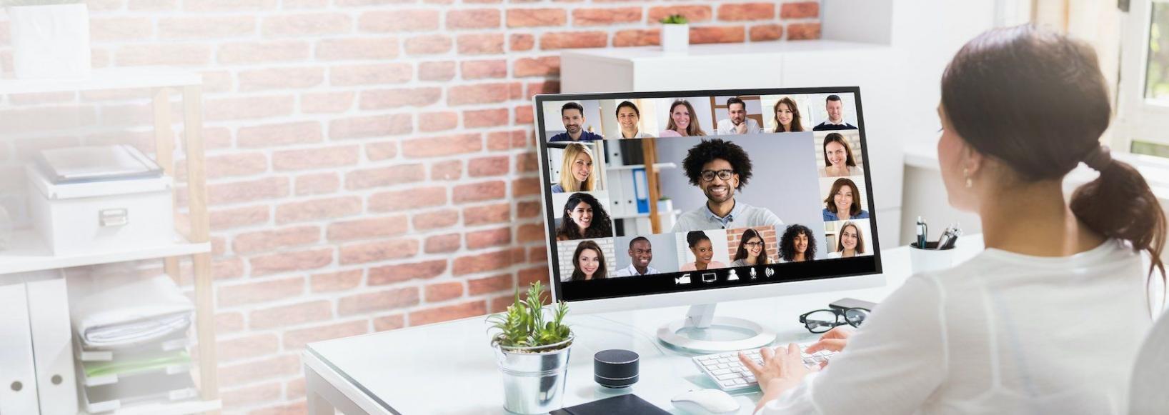 Análisis financiero con gráficos y proyecciones en tiempo real